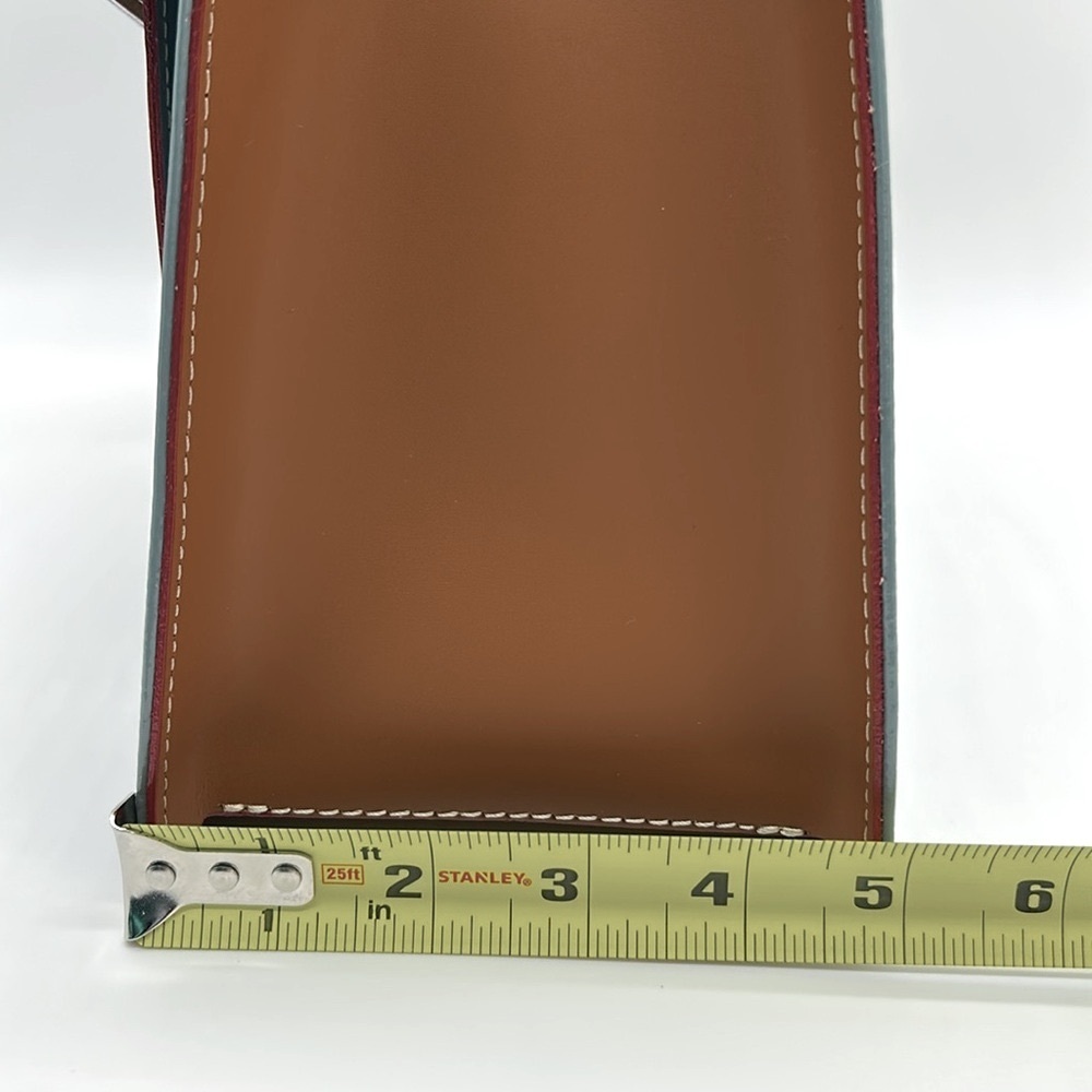 2385- Arcadia Women’s Crossbody Bag Made In Italy Patent Leather NWT - Picture 14 of 14